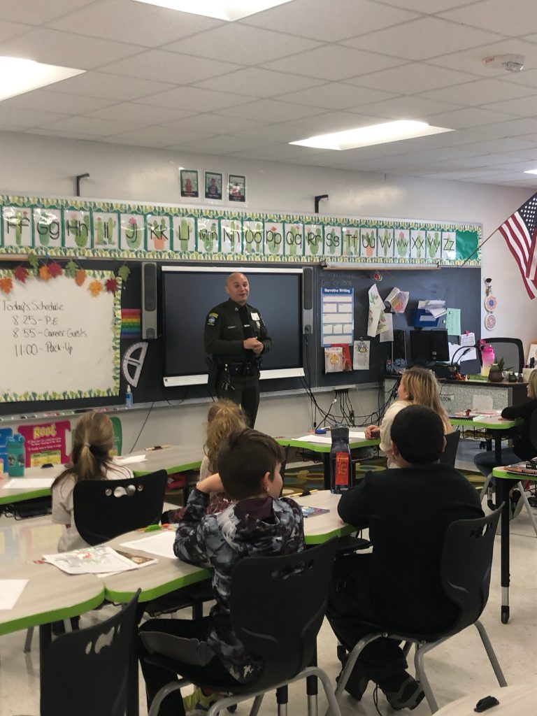 Conservation officer speaks to Herkimer Elementary students 