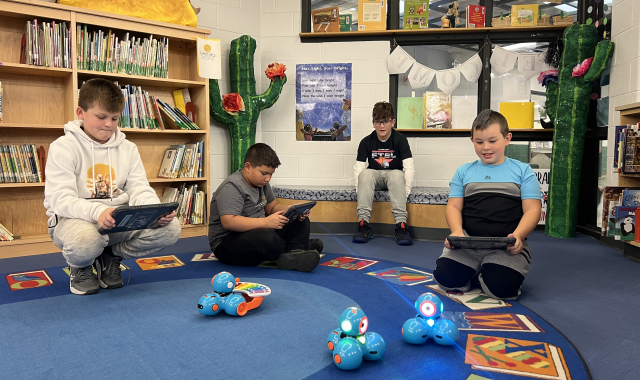 Students using robots